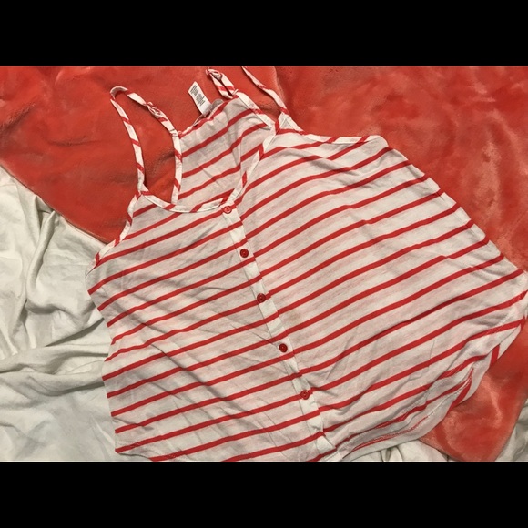 Tank - Picture 1 of 2
